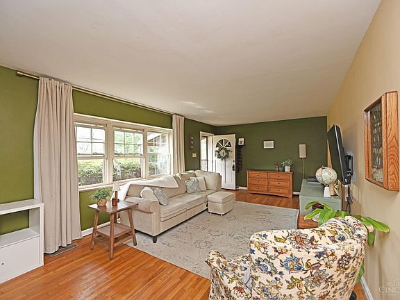4th image of 3648 Mount Carmel Rd