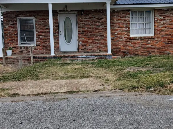 213 19th St, Clarksdale, MS 38614