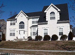 12 Thoroughbred Rd, Egg Harbor Township, NJ 08234