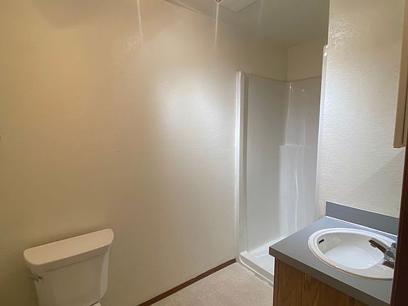 3rd image of 817 25th St #D1