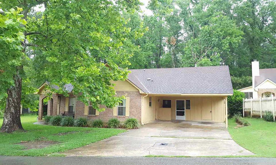 1st image of 1468 Twin Lakes Cir