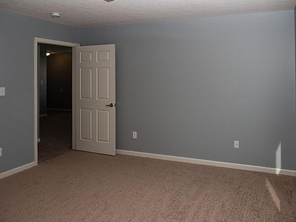 5th image of 4509 Clingstone Ct