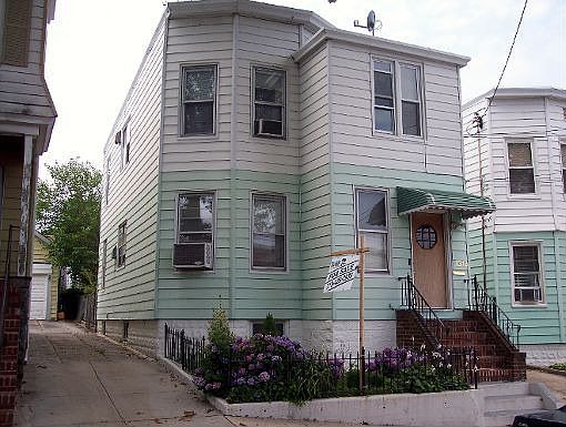 www.sellrightrealtyny.com