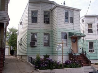 13-10 125th St, College Point, NY 11356