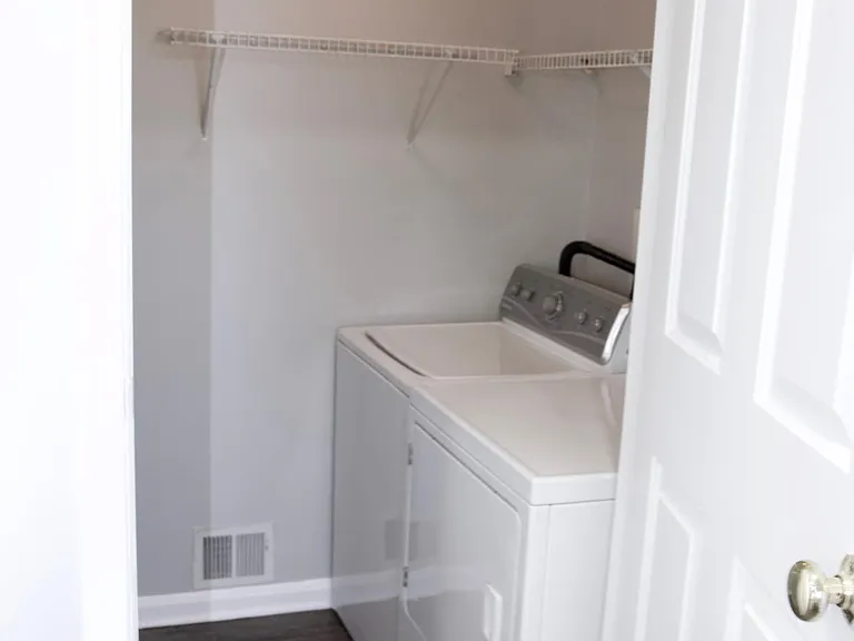 4505 Luau Ct — Photo 2