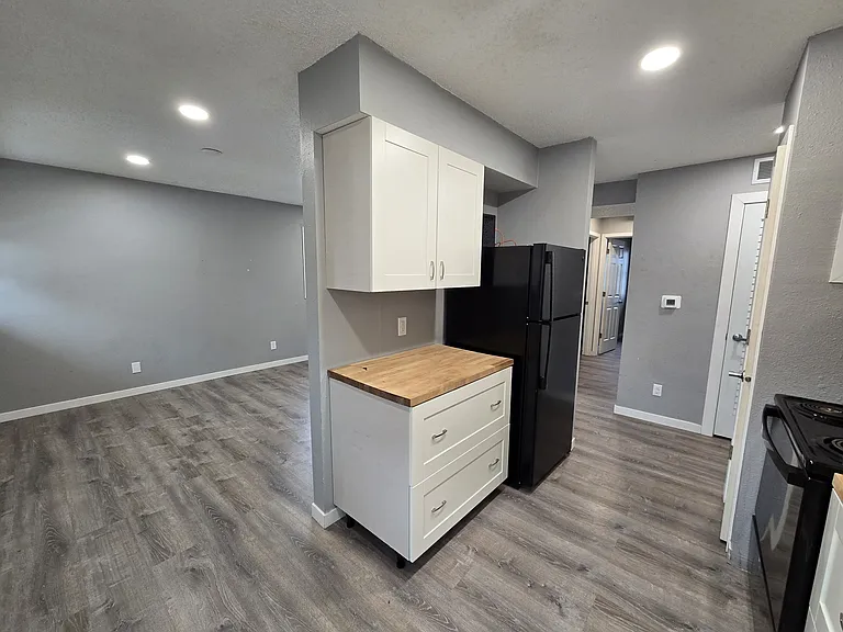 105 Ludland Dr #3 — Photo 7