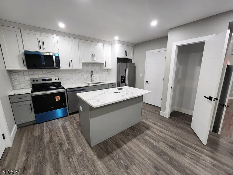 93 Hughes St #1 — Photo 5