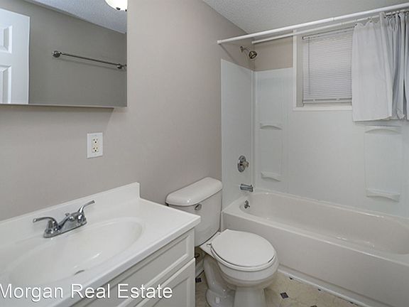 4th image of 830 S 21st St #10448087