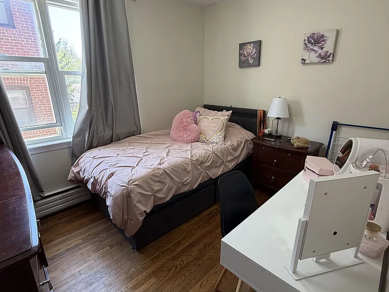 42 Burlington St #3 — Photo 8