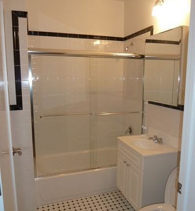 2nd image of 530 E 88th St APT 1A