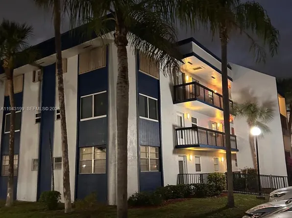 3100 Holiday Springs Blvd APT 111, Pompano Beach, FL 33063