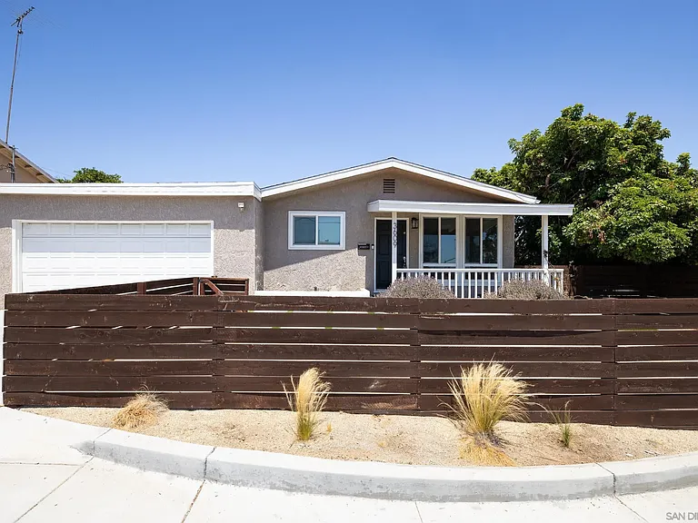 3609 Nassau Dr — Photo 3