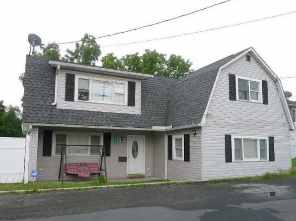 1015 Fairview Ave, Stroudsburg, PA 18360