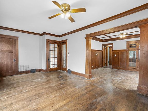 4th image of 2026 N 48th STREET #2028