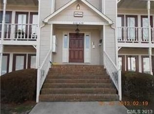 6109 Meadow Rose Ln, Charlotte, NC