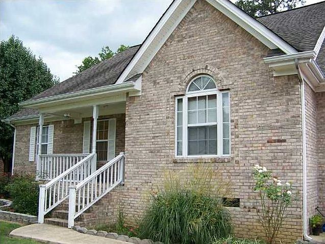 1st image of 254 Mitchell Ln