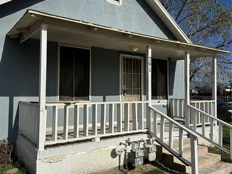 291 E C St #A — Photo 3