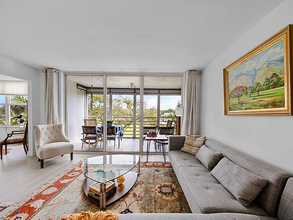 3rd image of 808 Cypress Boulevard #310