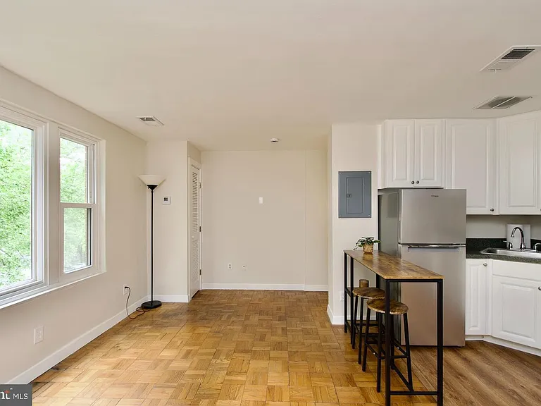 4840 Macarthur Blvd NW #504 — Photo 18