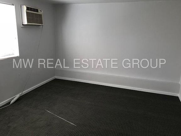 2nd image of 2112 India St