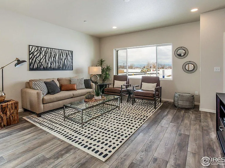 2814 Barnstormer St — Photo 18
