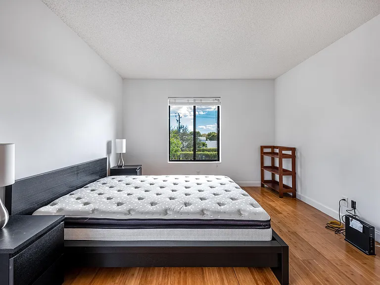 629 Sea Pine Way #D3 — Photo 15