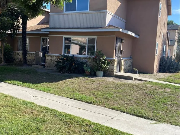 2 Jackrabbit Ln, Carson, CA 90745