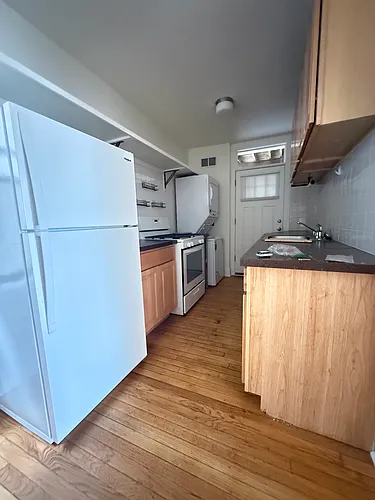 2321 N Spaulding Ave #1A Photo 1