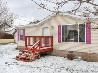 130 E Spruce St, Eagle River, WI 54521