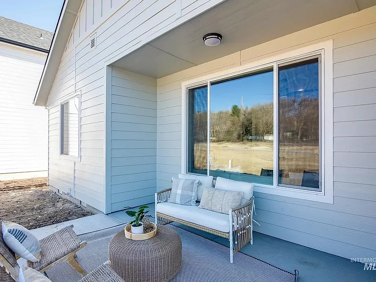 8888 W Eminence Dr — Photo 21