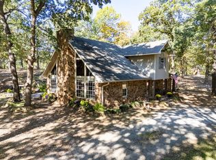 17 Rustic Oaks Dr, Shawnee, OK 74804