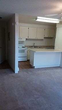 4th image of 1501 30th St SE APT 102