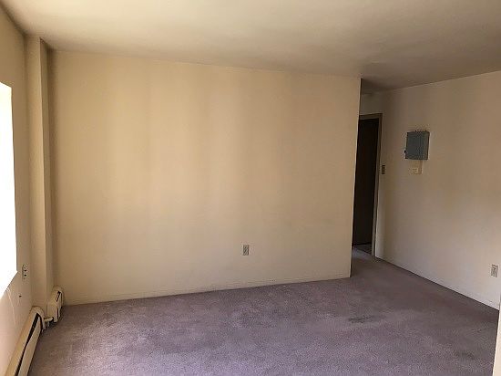 2nd image of 634 9th St APT 25