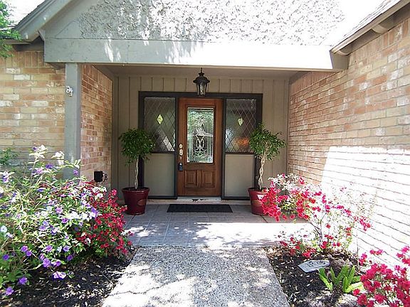 2nd image of 18314 Harrow Hill Dr