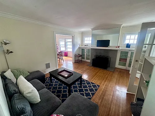 152 Milburn St #2 Photo 1