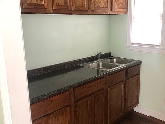 5th image of 4005 Richfield Ave #4005