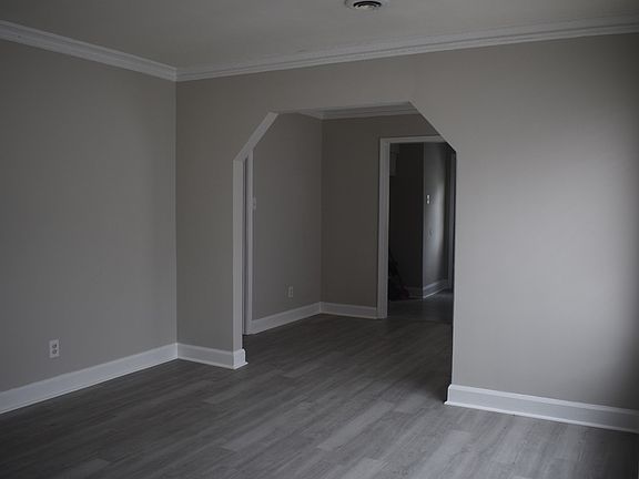 2nd image of 1379 N Lexington Cir #1379