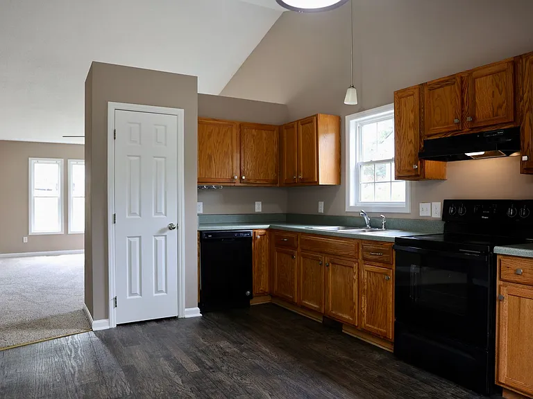 903 Delham Rd — Photo 13