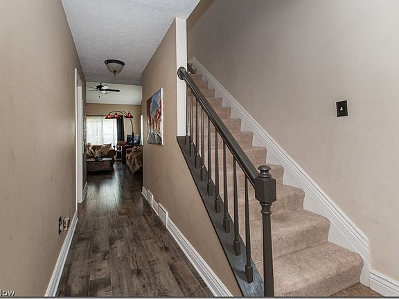 4th image of 7198 Lexington Ct #110