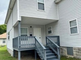 518 E Hickory St, Nevada, MO 64772