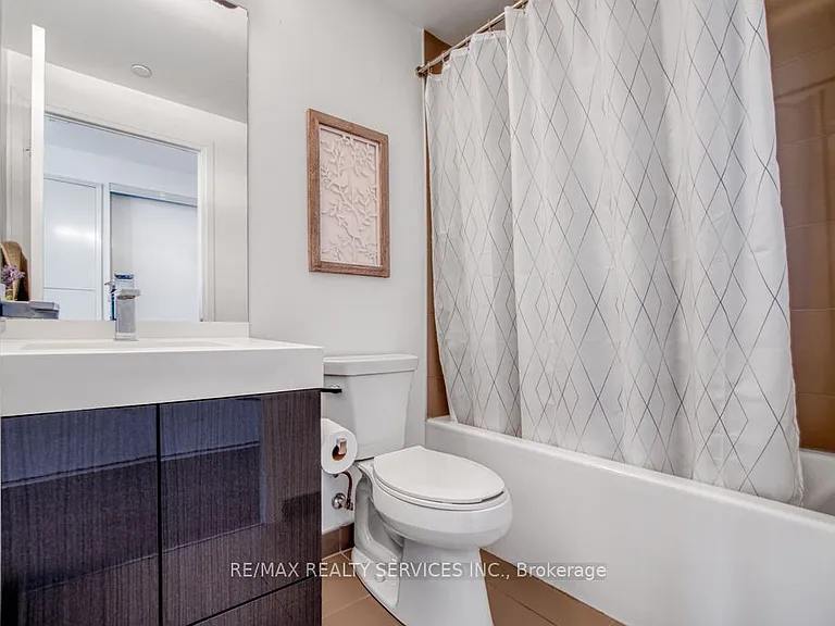 251 Jarvis St #1909 — Photo 8