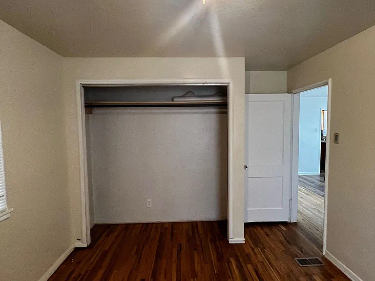 228 Arthur St — Photo 19