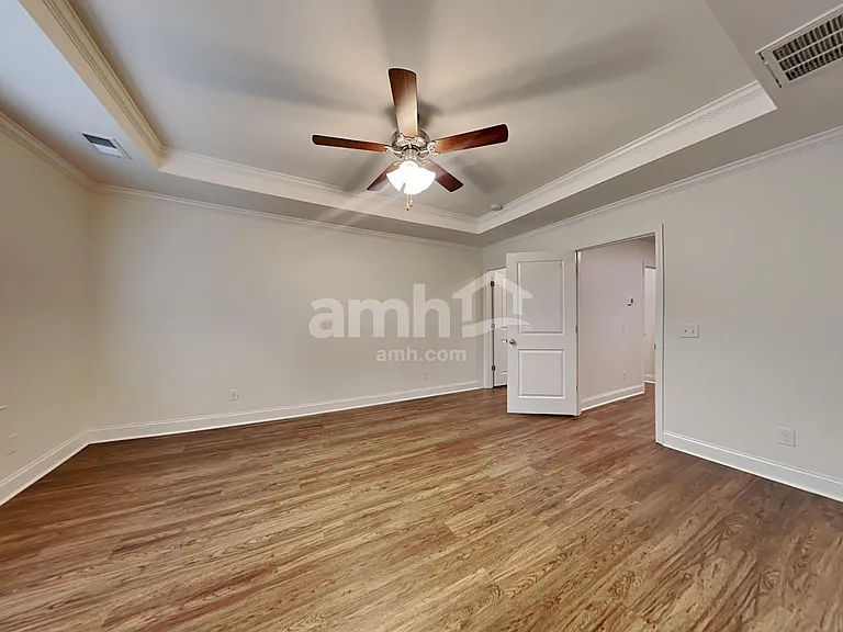 130 Pelican Ln — Photo 9