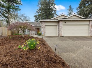 16580 SW Timberland Dr, Beaverton, OR 97007