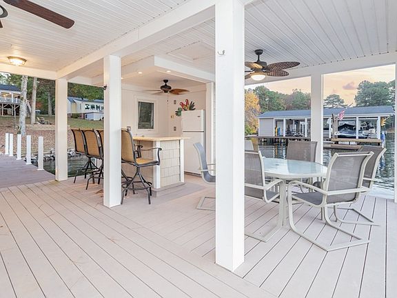 5th image of 149 Clearwater Ln
