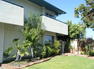 2055 W 235th St, Torrance, CA 90501