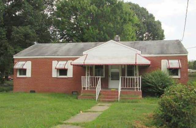 1st image of 810 Center Ave
