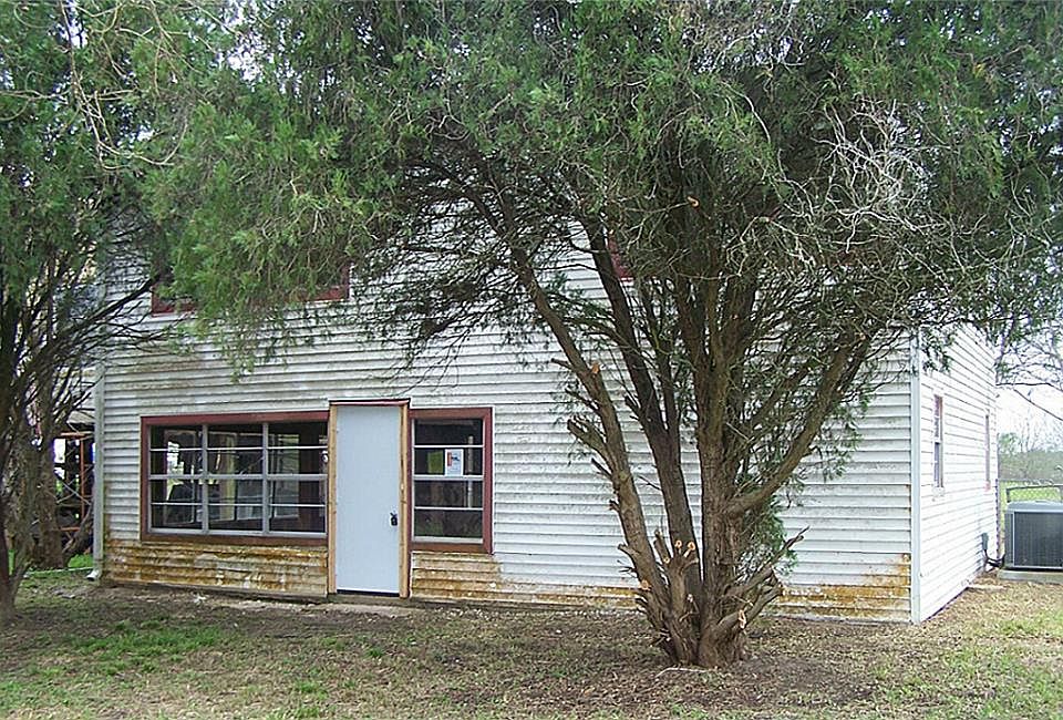 1st image of 5221 County Road 469