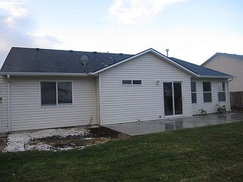 3rd image of 6227 Blushing Willow St