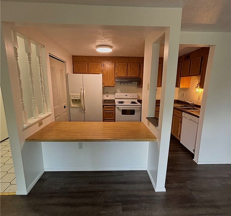 1st image of 28019 Evergreen Run